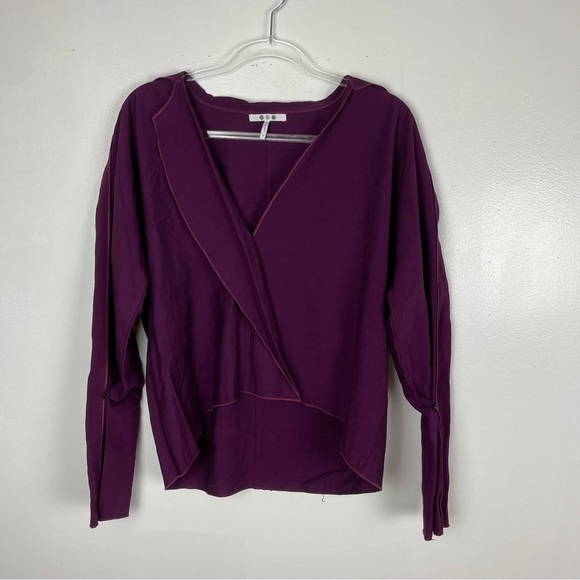 Three dots wrap front blouse - Picture 3 of 6